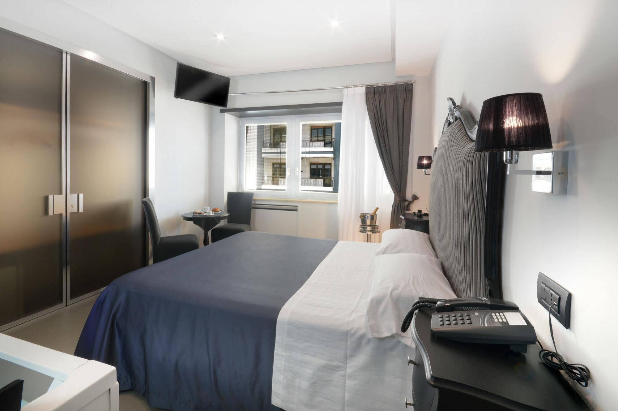 Barbarella Suite Nápoly Kültér fotó
