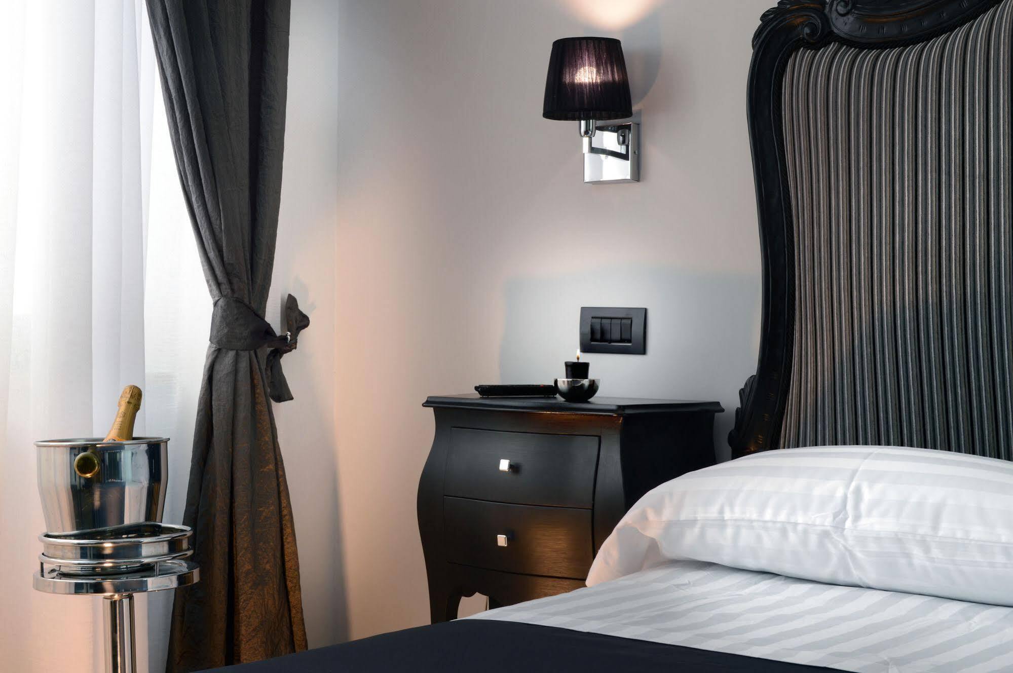 Barbarella Suite Nápoly Kültér fotó